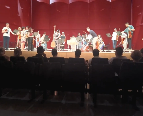 L'orquestra EEEmerging en un moment de l'assaig que va fer a l'Auditori Espai Ter i al que vam tenir la sort de poder assistir.