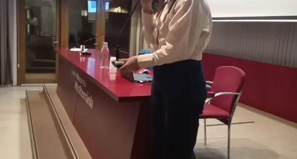 Conferència sobre alzheimer al Museu de la Mediterrània.