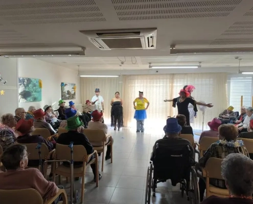 Celebrant el Carnestoltes