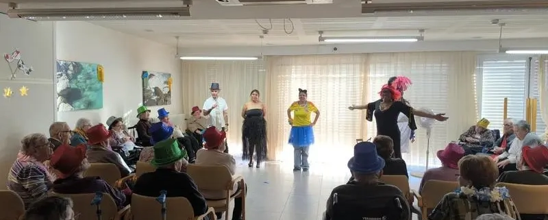 Celebrant el Carnestoltes